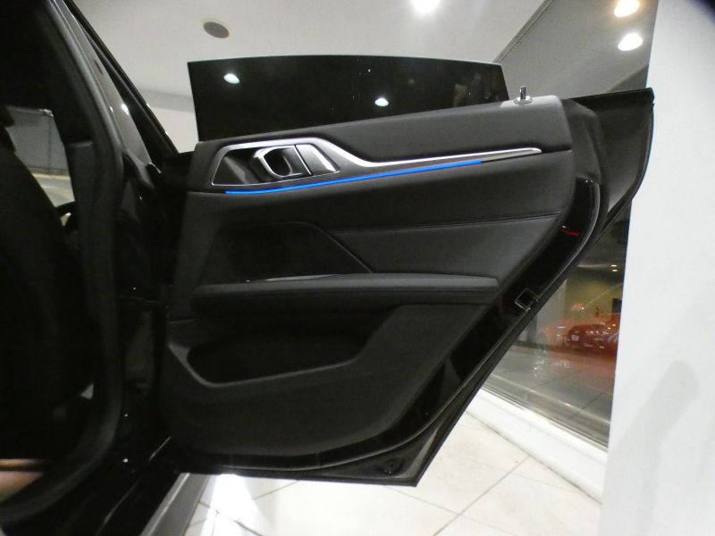 BMW 4シリーズ 420iｸﾞﾗﾝｸｰﾍﾟ Mｽﾎﾟｰﾂ　Dｱｼｽﾄ+ 追ACC ﾚｰﾝCHW 衝突軽減 黒半革 ﾋｰﾀｰ iﾄﾞﾗｲﾌﾞﾅﾋﾞ(第7世代ﾀｯﾁP対応) ﾜｲﾔﾚｽCH 全周囲ｶﾒﾗ PDC LEDﾗｲﾄ ｵｰﾄﾃｰﾙｹﾞｰﾄ Mｽﾎﾟｰﾂｴｱﾛ&18AW　2年保証