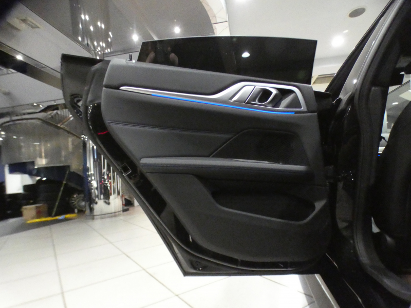 BMW 4シリーズ 420iｸﾞﾗﾝｸｰﾍﾟ Mｽﾎﾟｰﾂ　Dｱｼｽﾄ+ 追ACC ﾚｰﾝCHW 衝突軽減 黒半革 ﾋｰﾀｰ iﾄﾞﾗｲﾌﾞﾅﾋﾞ(第7世代ﾀｯﾁP対応) ﾜｲﾔﾚｽCH 全周囲ｶﾒﾗ PDC LEDﾗｲﾄ ｵｰﾄﾃｰﾙｹﾞｰﾄ Mｽﾎﾟｰﾂｴｱﾛ&18AW　2年保証