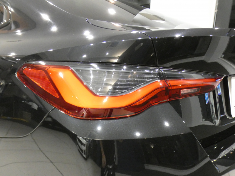BMW 4シリーズ 420iｸﾞﾗﾝｸｰﾍﾟ Mｽﾎﾟｰﾂ　Dｱｼｽﾄ+ 追ACC ﾚｰﾝCHW 衝突軽減 黒半革 ﾋｰﾀｰ iﾄﾞﾗｲﾌﾞﾅﾋﾞ(第7世代ﾀｯﾁP対応) ﾜｲﾔﾚｽCH 全周囲ｶﾒﾗ PDC LEDﾗｲﾄ ｵｰﾄﾃｰﾙｹﾞｰﾄ Mｽﾎﾟｰﾂｴｱﾛ&18AW　2年保証