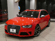 アウディ RS4アバント RS4ｱﾊﾞﾝﾄ 4.2FSIｸﾜﾄﾛ　ADVｷｰ 追ACC ﾚｰﾝ&ｻｲﾄﾞｱｼｽﾄ 衝突軽減 黒革Sｽﾎﾟｰﾂｼｰﾄ ﾊﾟﾉﾗﾏSR MMIﾅﾋﾞTV B&Oｻｳﾝﾄﾞ Bｶﾒﾗ PDC ｷｾﾉﾝ RS専用ｴｸｽﾃﾘｱ&20AW 可変ﾏﾌﾗｰ 450ps　2年保証