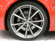 アウディ RS4アバント RS4ｱﾊﾞﾝﾄ 4.2FSIｸﾜﾄﾛ　ADVｷｰ 追ACC ﾚｰﾝ&ｻｲﾄﾞｱｼｽﾄ 衝突軽減 黒革Sｽﾎﾟｰﾂｼｰﾄ ﾊﾟﾉﾗﾏSR MMIﾅﾋﾞTV B&Oｻｳﾝﾄﾞ Bｶﾒﾗ PDC ｷｾﾉﾝ RS専用ｴｸｽﾃﾘｱ&20AW 可変ﾏﾌﾗｰ 450ps　2年保証