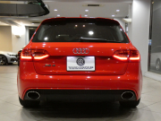 アウディ RS4アバント RS4ｱﾊﾞﾝﾄ 4.2FSIｸﾜﾄﾛ　ADVｷｰ 追ACC ﾚｰﾝ&ｻｲﾄﾞｱｼｽﾄ 衝突軽減 黒革Sｽﾎﾟｰﾂｼｰﾄ ﾊﾟﾉﾗﾏSR MMIﾅﾋﾞTV B&Oｻｳﾝﾄﾞ Bｶﾒﾗ PDC ｷｾﾉﾝ RS専用ｴｸｽﾃﾘｱ&20AW 可変ﾏﾌﾗｰ 450ps　2年保証