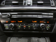 BMW Mシリーズ M6ｸｰﾍﾟ　ｺﾝﾌｫA 黒革 ﾋｰﾀｰ ｶｰﾎﾞﾝR iﾄﾞﾗｲﾌﾞﾅﾋﾞ(CIC) BTｵｰﾃﾞｨｵ Bｶﾒﾗ&ﾌﾛﾝﾄｶﾒﾗ PDC ﾍｯﾄﾞｱｯﾌﾟDSP LEDﾗｲﾄ 専用ｴｸｽﾃﾘｱ&20AW 560ps　2年保証