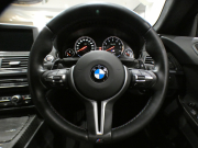 BMW Mシリーズ M6ｸｰﾍﾟ　ｺﾝﾌｫA 黒革 ﾋｰﾀｰ ｶｰﾎﾞﾝR iﾄﾞﾗｲﾌﾞﾅﾋﾞ(CIC) BTｵｰﾃﾞｨｵ Bｶﾒﾗ&ﾌﾛﾝﾄｶﾒﾗ PDC ﾍｯﾄﾞｱｯﾌﾟDSP LEDﾗｲﾄ 専用ｴｸｽﾃﾘｱ&20AW 560ps　2年保証