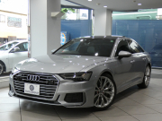 アウディ A6 A6 55TFSIｸﾜﾄﾛ Sﾗｲﾝ　ADVｷｰ Dｱｼｽﾄ 追ACC ｱｳﾃﾞｨﾌﾟﾚｾﾝｽ 灰革 ﾋｰﾀｰ ﾊﾟﾉﾗﾏSR ﾀｯﾁP対応MMIﾅﾋﾞ Bｶﾒﾗ PDC HDﾏﾄﾘｸｽLEDﾗｲﾄ Sﾗｲﾝｴｸｽﾃﾘｱ OP21AW　2年保証