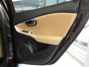 ボルボ V40 V40ｸﾛｽｶﾝﾄﾘｰ T5 AWD ｻﾏﾑ　追ACC･LKA･LCMA 茶革 ﾋｰﾀｰ 7ｲﾝﾁHDDﾅﾋﾞTV ﾌﾟﾚﾐｱﾑｻｳﾝﾄﾞ Bｶﾒﾗ LEDﾗｲﾄ ﾄﾞﾗﾚｺ 専用ｴｸｽﾃﾘｱ&18AW　2年保証