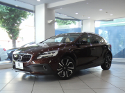 ボルボ V40 V40ｸﾛｽｶﾝﾄﾘｰ T5 AWD ｻﾏﾑ　追ACC･LKA･LCMA 茶革 ﾋｰﾀｰ 7ｲﾝﾁHDDﾅﾋﾞTV ﾌﾟﾚﾐｱﾑｻｳﾝﾄﾞ Bｶﾒﾗ LEDﾗｲﾄ ﾄﾞﾗﾚｺ 専用ｴｸｽﾃﾘｱ&18AW　2年保証