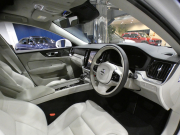 ボルボ V60 V60 T5ｲﾝｽｸﾘﾌﾟｼｮﾝ ﾌﾟﾗｽPKG　1ｵｰﾅｰ 追ACC･LKA･ LCMA ｽﾃｱﾋｰﾀｰ 白革 全席ﾋｰﾀｰ ﾍﾞﾝﾁﾚｰﾀｰ ﾏｯｻｰｼﾞ機能 ﾊﾟﾉﾗﾏSR ﾀｯﾁｽｸﾘｰﾝHDDﾅﾋﾞTV harman/K 全周ｶﾒﾗ ﾍｯﾄﾞｱｯﾌﾟDSP LEDﾗｲﾄ ｵｰﾄﾃｰﾙｹﾞｰﾄ 19AW　2年保証