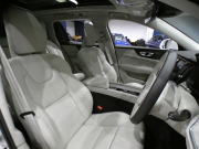 ボルボ V60 V60 T5ｲﾝｽｸﾘﾌﾟｼｮﾝ ﾌﾟﾗｽPKG　1ｵｰﾅｰ 追ACC･LKA･ LCMA ｽﾃｱﾋｰﾀｰ 白革 全席ﾋｰﾀｰ ﾍﾞﾝﾁﾚｰﾀｰ ﾏｯｻｰｼﾞ機能 ﾊﾟﾉﾗﾏSR ﾀｯﾁｽｸﾘｰﾝHDDﾅﾋﾞTV harman/K 全周ｶﾒﾗ ﾍｯﾄﾞｱｯﾌﾟDSP LEDﾗｲﾄ ｵｰﾄﾃｰﾙｹﾞｰﾄ 19AW　2年保証