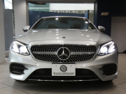 メルセデスベンツ Eクラス E200ｶﾌﾞﾘｵﾚ ｽﾎﾟｰﾂ ﾚｻﾞｰPKG　1ｵｰﾅｰ 黒革/黒幌 ﾋｰﾀｰ&ｴｱｽｶｰﾌ ﾅﾋﾞTV ﾌﾞﾙﾒｽﾀｰ 全周囲ｶﾒﾗ PTS ﾍｯﾄﾞｱｯﾌﾟDSP ﾏﾙﾁﾋﾞｰﾑLED ｱﾝﾋﾞｴﾝﾄﾗｲﾄ AMGｽﾀｲﾘﾝｸﾞ&19AW　2年保証