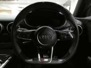 アウディ TTクーペ TTｸｰﾍﾟ 2.0TFSI Sﾗｲﾝ&ｱｼｽﾀﾝｽPKGｱﾄﾞﾊﾞﾝｽﾄ　ADVｷｰ ﾚｰﾝ&ｻｲﾄﾞｱｼｽﾄ ｸﾙｺﾝ 半革 MMIﾅﾋﾞTV Bｶﾒﾗ PDC ﾊﾞｰﾁｬﾙCP LEDﾗｲﾄ Sﾗｲﾝｴｸｽﾃﾘｱ&18AW　2年保証