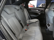 アウディ A6 A6 40TDIｸﾜﾄﾛ Sﾗｲﾝ ﾊﾟｰｸｱｼｽﾄPKG　ADVｷｰ Dｱｼｽﾄ 追ACC ﾚｰﾝ&ｻｲﾄﾞｱｼｽﾄ 衝突軽減 ｸﾞﾚｰ革 ﾋｰﾀｰ ﾀｯﾁP対応MMIﾅﾋﾞ 全周囲ｶﾒﾗ PDC HDﾏﾄﾘｸｽLED ｵｰﾄﾄﾗﾝｸ Sﾗｲﾝｴｸｽﾃﾘｱ&19AW　2年保証