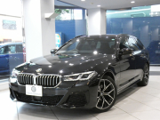 BMW 5シリーズ 【ｷｬﾝﾍﾟｰﾝ価格】523dﾂｰﾘﾝｸﾞ Xﾄﾞﾗｲﾌﾞ Mｽﾎﾟｰﾂ　後期 ｺﾝﾌｫA 追ACC ﾚｰﾝDW ﾚｰﾝCHW 衝突軽減 黒革 ﾋｰﾀｰ iﾄﾞﾗｲﾌﾞﾅﾋﾞ(第7世代) ﾗｲﾌﾞCP ﾜｲﾔﾚｽCH Bｶﾒﾗ PDC LEDﾗｲﾄ Mｽﾎﾟｰﾂｴｱﾛ&19AW　2年保証