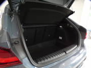 BMW 1シリーズ M135i XDrive　☆indivi外装 1ｵｰﾅｰ ｺﾝﾌｫA 追ACC ﾚｰﾝDW ﾚｰﾝCHW 衝突軽減 黒革Mｽﾎﾟｰﾂｼｰﾄ ﾗｲﾌﾞCP ﾍｯﾄﾞｱｯﾌﾟDSP Bｶﾒﾗ PDC ｵｰﾄﾃｰﾙｹﾞｰﾄ LEDﾗｲﾄ 専用ｴｸｽﾃﾘｱ&18AW 306ps　2年保証