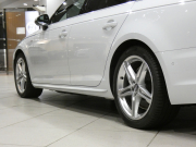 アウディ A4 A4 2.0TFSI ｽﾎﾟｰﾂ Sﾗｲﾝ&ｱｼｽﾀﾝｽPKG　ADVｷｰ 追ACC ﾚｰﾝ&ｻｲﾄﾞｱｼｽﾄ Audiﾌﾟﾚｾﾝｽ 黒半革 ﾋｰﾀｰ MMIﾅﾋﾞ 全周囲ｶﾒﾗ PDC LEDﾗｲﾄ  Sﾗｲﾝｴｸｽﾃﾘｱ＆18AW　2年保証