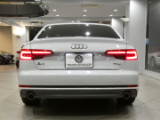 アウディ A4 A4 2.0TFSI ｽﾎﾟｰﾂ Sﾗｲﾝ&ｱｼｽﾀﾝｽPKG　ADVｷｰ 追ACC ﾚｰﾝ&ｻｲﾄﾞｱｼｽﾄ Audiﾌﾟﾚｾﾝｽ 黒半革 ﾋｰﾀｰ MMIﾅﾋﾞ 全周囲ｶﾒﾗ PDC LEDﾗｲﾄ  Sﾗｲﾝｴｸｽﾃﾘｱ＆18AW　2年保証