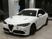 アルファロメオ ジュリア ｼﾞｭﾘｱ ｸｱﾄﾞﾘﾌｫﾘｵ　追ACC ﾚｰﾝﾃﾞｨﾊﾟｰﾁｬｰ&ﾌﾞﾗｲﾝﾄﾞｽﾎﾟｯﾄ 黒半革 Connectｼｽﾃﾑ ｱﾝﾄﾞﾛｲﾄﾞｵｰﾄ harman/Kardon ｷｾﾉﾝ 専用ｴｸｽﾃﾘｱ&19AW ﾀﾞｳﾝｻｽ EBM 可変ﾏﾌﾗｰ 510ps　2年保証