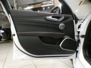 アルファロメオ ジュリア ｼﾞｭﾘｱ ｸｱﾄﾞﾘﾌｫﾘｵ　追ACC ﾚｰﾝﾃﾞｨﾊﾟｰﾁｬｰ&ﾌﾞﾗｲﾝﾄﾞｽﾎﾟｯﾄ 黒半革 Connectｼｽﾃﾑ ｱﾝﾄﾞﾛｲﾄﾞｵｰﾄ harman/Kardon ｷｾﾉﾝ 専用ｴｸｽﾃﾘｱ&19AW ﾀﾞｳﾝｻｽ EBM 可変ﾏﾌﾗｰ 510ps　2年保証