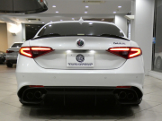 アルファロメオ ジュリア ｼﾞｭﾘｱ ｸｱﾄﾞﾘﾌｫﾘｵ　追ACC ﾚｰﾝﾃﾞｨﾊﾟｰﾁｬｰ&ﾌﾞﾗｲﾝﾄﾞｽﾎﾟｯﾄ 黒半革 Connectｼｽﾃﾑ ｱﾝﾄﾞﾛｲﾄﾞｵｰﾄ harman/Kardon ｷｾﾉﾝ 専用ｴｸｽﾃﾘｱ&19AW ﾀﾞｳﾝｻｽ EBM 可変ﾏﾌﾗｰ 510ps　2年保証