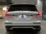 ボルボ V60 V60 B5 Rﾃﾞｻﾞｲﾝ　ｼﾃｨｾｰﾌﾃｨ ACC･BLIS 黒半革 全席ﾋｰﾀｰ ｽﾃｱﾋｰﾀｰ ﾀｯﾁｽｸﾘｰﾝHDDﾅﾋﾞTV harman/K 全周囲ｶﾒﾗ ﾍｯﾄﾞｱｯﾌﾟDSP LEDﾗｲﾄ Rﾃﾞｻﾞｲﾝ専用ｴｸｽﾃﾘｱ&18AW B5ｴﾝｼﾞﾝ+ﾓｰﾀｰ　2年保証