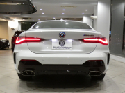 BMW 4シリーズ M440i xDriveｸｰﾍﾟ　ｺﾝﾌｫA Dｱｼｽﾄ 追ACC ﾚｰﾝCHW 衝突軽減 黒革 ﾋｰﾀｰ iﾄﾞﾗｲﾌﾞﾅﾋﾞ(第7世代) harmank ﾜｲﾔﾚｽCH ﾍｯﾄﾞｱｯﾌﾟDSP 全周ｶﾒﾗ PDC ﾚｰｻﾞｰﾗｲﾄ 専用ｴｸｽﾃﾘｱ&19AW 387ps　2年保証