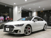 アウディ S7 【ｷｬﾝﾍﾟｰﾝ価格】S7ｽﾎﾟｰﾂﾊﾞｯｸ　ADVｷｰ 追ACC ﾚｰﾝ&ｻｲﾄﾞｱｼｽﾄ 衝突軽減 黒革 全席ﾋｰﾀｰ ﾊﾟﾉﾗﾏSR ﾀｯﾁP対応MMIﾅﾋﾞTV ﾊﾞｰﾁｬﾙCP+ 全周囲ｶﾒﾗ PDC HDﾏﾄﾘｸｽLED ﾚｰｻﾞｰﾗｲﾄ ｴｱｻｽ 専用ｴｸｽﾃﾘｱ OP21AW 450ps　2年保証