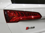 アウディ SQ5 SQ5 3.0TFSIｸﾜﾄﾛ ｱｼｽﾀﾝｽPKG　ADVｷｰ 追ACC ﾚｰﾝ&ｻｲﾄﾞｱｼｽﾄ 衝突軽減 半革 ﾋｰﾀｰ MMIﾅﾋﾞ ﾊﾞｰﾁｬﾙCP B&Oｻｳﾝﾄﾞ Bｶﾒﾗ PDC ﾏﾄﾘｸｽLED ｱﾝﾋﾞｴﾝﾄﾗｲﾄ ｵｰﾄﾃｰﾙｹﾞｰﾄ 専用ｴｸｽﾃﾘｱ&21AW ﾚｯﾄﾞｷｬﾘﾊﾟｰ 354ps　2年保証