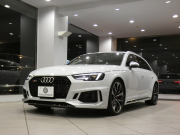アウディ RS4アバント RS4ｱﾊﾞﾝﾄ 2.9TFSIｸﾜﾄﾛ ｱｼｽﾀﾝｽPKG　ADVｷｰ 追ACC ﾚｰﾝ&ｻｲﾄﾞｱｼｽﾄ ｱｳﾃﾞｨﾌﾟﾚｾﾝｽ 黒革 全席ﾋｰﾀｰ ﾊﾟﾉﾗﾏSR MMIﾅﾋﾞ ﾊﾞｰﾁｬﾙCP B&Oｻｳﾝﾄﾞ 全周囲ｶﾒﾗ PDC ﾏﾄﾘｸｽLED 専用ｴｸｽﾃﾘｱ&20AW 450ps　2年保証