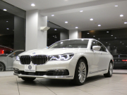 BMW 7シリーズ 740i　ﾃﾞｨｽﾌﾟﾚｲｷｰ  Dｱｼｽﾄ+ 追ACC ﾚｰﾝCHW 衝突軽減 黒革 全席ﾋｰﾀｰ ﾍﾞﾝﾁﾚｰﾀｰ ﾏｯｻｰｼﾞ機能 iﾄﾞﾗｲﾌﾞﾅﾋﾞ(第6世代ﾀｯﾁP対応) harman/K 全周囲ｶﾒﾗ PDC ﾜｲﾔﾚｽCH LEDﾗｲﾄ ｿﾌﾄｸﾛｰｽﾞ 19AW　2年保証