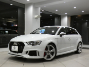 アウディ RS3 RS3ｽﾎﾟｰﾂﾊﾞｯｸ 2.5TFSIｸﾜﾄﾛ　ADVｷｰ 追ACC ﾚｰﾝ&ｻｲﾄﾞｱｼｽﾄ 黒革ｽﾎﾟｰﾂｼｰﾄ ﾋｰﾀｰ MMIﾅﾋﾞ ﾊﾞｰﾁｬﾙCP B&Oｻｳﾝﾄﾞ Bｶﾒﾗ PDC LEDﾗｲﾄ 専用ｴｸｽﾃﾘｱ&19AW ﾚｯﾄﾞｷｬﾘﾊﾟｰ 可変ﾏﾌﾗｰ SPIRIT車高調 400ps　2年保証