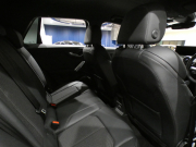 アウディ Q2 Q2 30TFSIｽﾎﾟｰﾂ Sﾗｲﾝ&ｱｼｽﾀﾝｽPKG　ADVｷｰ 追ACC ﾚｰﾝ&ｻｲﾄﾞｱｼｽﾄ ｱｳﾃﾞｨﾌﾟﾚｾﾝｽ 半革 ﾋｰﾀｰ MMIﾅﾋﾞ Bｶﾒﾗ PDC LEDﾗｲﾄ ｵｰﾄﾃｰﾙｹﾞｰﾄ Sﾗｲﾝｴｸｽﾃﾘｱ&18AW　2年保証