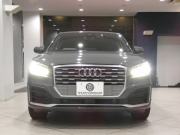 アウディ Q2 Q2 30TFSIｽﾎﾟｰﾂ Sﾗｲﾝ&ｱｼｽﾀﾝｽPKG　ADVｷｰ 追ACC ﾚｰﾝ&ｻｲﾄﾞｱｼｽﾄ ｱｳﾃﾞｨﾌﾟﾚｾﾝｽ 半革 ﾋｰﾀｰ MMIﾅﾋﾞ Bｶﾒﾗ PDC LEDﾗｲﾄ ｵｰﾄﾃｰﾙｹﾞｰﾄ Sﾗｲﾝｴｸｽﾃﾘｱ&18AW　2年保証