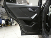 アウディ Q2 Q2 30TFSIｽﾎﾟｰﾂ Sﾗｲﾝ&ｱｼｽﾀﾝｽPKG　ADVｷｰ 追ACC ﾚｰﾝ&ｻｲﾄﾞｱｼｽﾄ ｱｳﾃﾞｨﾌﾟﾚｾﾝｽ 半革 ﾋｰﾀｰ MMIﾅﾋﾞ Bｶﾒﾗ PDC LEDﾗｲﾄ ｵｰﾄﾃｰﾙｹﾞｰﾄ Sﾗｲﾝｴｸｽﾃﾘｱ&18AW　2年保証