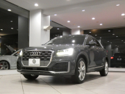 アウディ Q2 Q2 30TFSIｽﾎﾟｰﾂ Sﾗｲﾝ&ｱｼｽﾀﾝｽPKG　ADVｷｰ 追ACC ﾚｰﾝ&ｻｲﾄﾞｱｼｽﾄ ｱｳﾃﾞｨﾌﾟﾚｾﾝｽ 半革 ﾋｰﾀｰ MMIﾅﾋﾞ Bｶﾒﾗ PDC LEDﾗｲﾄ ｵｰﾄﾃｰﾙｹﾞｰﾄ Sﾗｲﾝｴｸｽﾃﾘｱ&18AW　2年保証