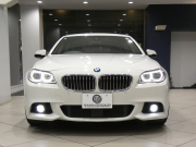 BMW 5シリーズ 528iﾂｰﾘﾝｸﾞMｽﾎﾟｰﾂ　後期 追ACC ﾚｰﾝCHW 衝突軽減 黒革 ﾋｰﾀｰ DSPﾒｰﾀｰ iﾄﾞﾗｲﾌﾞﾅﾋﾞ(NBT-EVO) Bｶﾒﾗ PDC LEDﾗｲﾄ ｵｰﾄﾃｰﾙｹﾞｰﾄ Mｽﾎﾟｰﾂｴｱﾛ&18AW 高出力EG 245ps　2年保証