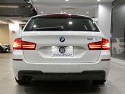 BMW 5シリーズ 528iﾂｰﾘﾝｸﾞMｽﾎﾟｰﾂ　後期 追ACC ﾚｰﾝCHW 衝突軽減 黒革 ﾋｰﾀｰ DSPﾒｰﾀｰ iﾄﾞﾗｲﾌﾞﾅﾋﾞ(NBT-EVO) Bｶﾒﾗ PDC LEDﾗｲﾄ ｵｰﾄﾃｰﾙｹﾞｰﾄ Mｽﾎﾟｰﾂｴｱﾛ&18AW 高出力EG 245ps　2年保証
