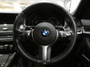 BMW 5シリーズ 528iﾂｰﾘﾝｸﾞMｽﾎﾟｰﾂ　後期 追ACC ﾚｰﾝCHW 衝突軽減 黒革 ﾋｰﾀｰ DSPﾒｰﾀｰ iﾄﾞﾗｲﾌﾞﾅﾋﾞ(NBT-EVO) Bｶﾒﾗ PDC LEDﾗｲﾄ ｵｰﾄﾃｰﾙｹﾞｰﾄ Mｽﾎﾟｰﾂｴｱﾛ&18AW 高出力EG 245ps　2年保証