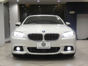 BMW 5シリーズ 528iﾂｰﾘﾝｸﾞMｽﾎﾟｰﾂ　後期 追ACC ﾚｰﾝCHW 衝突軽減 黒革 ﾋｰﾀｰ DSPﾒｰﾀｰ iﾄﾞﾗｲﾌﾞﾅﾋﾞ(NBT-EVO) Bｶﾒﾗ PDC LEDﾗｲﾄ ｵｰﾄﾃｰﾙｹﾞｰﾄ Mｽﾎﾟｰﾂｴｱﾛ&18AW 高出力EG 245ps　2年保証
