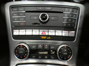 メルセデスベンツ SLCクラス SLC200ｽﾎﾟｰﾂ ﾚｰﾀﾞｰｾｰﾌﾃｨ　ｷｰﾚｽｺﾞｰ 黒革 ﾋｰﾀｰ&ｴｱｽｶｰﾌ ﾏｼﾞｯｸｽｶｲR ﾅﾋﾞTV harmank Bｶﾒﾗ PTS LEDﾗｲﾄ AMGｽﾀｲﾘﾝｸﾞ&18AW ｽﾎﾟｰﾂEX　2年保証