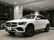 メルセデスベンツ GLC GLC220d 4MATICｸｰﾍﾟ AMGﾗｲﾝ&ﾚｰﾀﾞｰｾｰﾌﾃｨ　後期 黒半革 全席ﾋｰﾀｰ ｻﾝﾙｰﾌ MBUX Meｺﾈ 全周囲ｶﾒﾗ PTS ﾜｲﾔﾚｽCH ﾏﾙﾁﾋﾞｰﾑLED ｱﾝﾋﾞｴﾝﾄﾗｲﾄ AMGｽﾀｲﾘﾝｸﾞ&19AW　2年保証