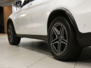 メルセデスベンツ GLC GLC220d 4MATICｸｰﾍﾟ AMGﾗｲﾝ&ﾚｰﾀﾞｰｾｰﾌﾃｨ　後期 黒半革 全席ﾋｰﾀｰ ｻﾝﾙｰﾌ MBUX Meｺﾈ 全周囲ｶﾒﾗ PTS ﾜｲﾔﾚｽCH ﾏﾙﾁﾋﾞｰﾑLED ｱﾝﾋﾞｴﾝﾄﾗｲﾄ AMGｽﾀｲﾘﾝｸﾞ&19AW　2年保証