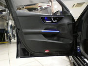 メルセデスベンツ Cクラス C200 AVG AMGﾗｲﾝ&ﾚｻﾞｰEXC&ﾍﾞｰｼｯｸPKG ISG搭載　1ｵｰﾅｰ 黒革 ﾊﾟﾉﾗﾏSR  MBUXARﾅﾋﾞ TV 全周囲ｶﾒﾗ PTS carplay ﾜｲﾔﾚｽCH ﾍｯﾄﾞｱｯﾌﾟDSP ﾃﾞｼﾞﾀﾙｺｯｸﾋﾟｯﾄDSP ｵｰﾄﾄﾗﾝｸ DIGITALﾗｲﾄ AMGｽﾀｲﾘﾝｸﾞ&18AW ﾘｱｱｸｽﾙｽﾃｱﾘﾝｸﾞ　2年保証