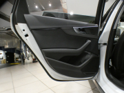 アウディ A4 A4 ｵｰﾙﾛｰﾄﾞｸﾜﾄﾛ ﾗｸﾞｼﾞｭｱﾘｰ&ｱｼｽﾀﾝｽPKG　ADVｷｰ 追ACC ﾚｰﾝ&ｻｲﾄﾞｱｼｽﾄ ｱｳﾃﾞｨﾌﾟﾚｾﾝｽ MMIﾅﾋﾞ ﾊﾞｰﾁｬﾙCP 全周囲ｶﾒﾗ PDC ﾊﾟｰｸｱｼｽﾄ ｵｰﾄﾃｰﾙｹﾞｰﾄ ﾏﾄﾘｸｽLED 17AW　2年保証