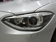 BMW 1シリーズ M135i ﾊﾟｰｷﾝｸﾞｻﾎﾟｰﾄPKG　ｺﾝﾌｫA ﾍｷｻｺﾞﾝｸﾛｽｼｰﾄ ｱﾝﾄﾞﾛｲﾄﾞﾓﾆﾀｰ(純正ﾅﾋﾞ表示可) BTｵｰﾃﾞｨｵ Bｶﾒﾗ Rｾﾝｻｰ ｷｾﾉﾝ 専用ｴｸｽﾃﾘｱ&18AW 320ps　2年保証