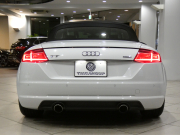 アウディ TTロードスター TTﾛｰﾄﾞｽﾀｰ 2.0TFSIｸﾜﾄﾛ ﾚｻﾞｰ&ｱｼｽﾀﾝｽPKG　ADVｷｰ 黒幌/茶革 ﾋｰﾀｰ MMIﾅﾋﾞTV ﾊﾞｰﾁｬﾙCP Bｶﾒﾗ PDC ｸﾙｺﾝ ﾏﾄﾘｸｽLED Sﾗｲﾝﾊﾞﾝﾊﾟｰ 18AW ﾛｰﾀﾞｳﾝｻｽ NEUSPPEDｴｱｸﾘ　2年保証