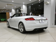 アウディ TTロードスター TTﾛｰﾄﾞｽﾀｰ 2.0TFSIｸﾜﾄﾛ ﾚｻﾞｰ&ｱｼｽﾀﾝｽPKG　ADVｷｰ 黒幌/茶革 ﾋｰﾀｰ MMIﾅﾋﾞTV ﾊﾞｰﾁｬﾙCP Bｶﾒﾗ PDC ｸﾙｺﾝ ﾏﾄﾘｸｽLED Sﾗｲﾝﾊﾞﾝﾊﾟｰ 18AW ﾛｰﾀﾞｳﾝｻｽ NEUSPPEDｴｱｸﾘ　2年保証