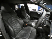 アウディ RS7 RS7ｽﾎﾟｰﾂﾊﾞｯｸ 4.0TFSIｸﾜﾄﾛ　1ｵｰﾅｰ ｱｼｽﾀﾝｽｼｽﾃﾑ 追ACC ﾚｰﾝ&ｻｲﾄﾞｱｼｽﾄ ﾌﾞﾚｰｷﾌﾟﾚW 黒革 ｻﾝﾙｰﾌ ｱﾙｶﾝﾀｰﾗﾙｰﾌ MMIﾅﾋﾞTV BOSE Bｶﾒﾗ PDC LEDﾗｲﾄ 専用ｴｸｽﾃﾘｱ&21AW 可変ﾏﾌﾗｰ 560ps　2年保証