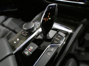 BMW 5シリーズ 523i Mｽﾎﾟｰﾂ ﾊｲﾗｲﾝPKG　ｺﾝﾌｫA Dｱｼｽﾄ+ 追ACC ﾚｰﾝCHW 衝突軽減 黒革 全席ﾋｰﾀｰ iﾄﾞﾗｲﾌﾞﾅﾋﾞ(第6世代ﾀｯﾁP対応) 全周囲ｶﾒﾗ PDC LEDﾗｲﾄ ｵｰﾄﾄﾗﾝｸ Mｽﾎﾟｰﾂｴｱﾛ&19AW ﾄﾗﾝｸｽﾎﾟｲﾗｰ　2年保証