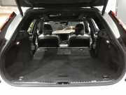 ボルボ V90 V90 B6 AWD Rﾃﾞｻﾞｲﾝ　ｼﾃｨｾｰﾌ 追ACC･LKA･ LCMA ｽﾃｱﾋｰﾀｰ 白革 全席ﾋｰﾀｰ ﾊﾟﾉﾗﾏSR ﾀｯﾁｽｸﾘｰﾝHDDﾅﾋﾞTV B&Wｻｳﾝﾄﾞ 全周ｶﾒﾗ PDC ﾍｯﾄﾞｱｯﾌﾟDSP LEDﾗｲﾄ ｵｰﾄﾃｰﾙｹﾞｰﾄ Rﾃﾞｻﾞｲﾝ専用ｴｸｽﾃﾘｱ&20AW B6ｴﾝｼﾞﾝ +ﾓｰﾀｰ　2年保証