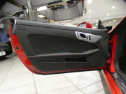 メルセデスベンツ SLKクラス SLK200 ﾄﾚﾝﾄﾞ+ ﾚｰﾀﾞｰｾｰﾌﾃｨPKG　最終ﾓﾃﾞﾙ 黒革 ﾋｰﾀｰ&ｴｱｽｶｰﾌ ﾅﾋﾞTV BTｵｰﾃﾞｨｵ ｷｾﾉﾝ ｲﾝﾃﾘｼﾞｪﾝﾄﾗｲﾄ AMGｽﾀｲﾘﾝｸﾞ&18AW FOXﾏﾌﾗｰ　2年保証